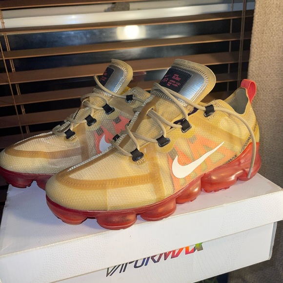 Air Vapormax 2019 - Picture 1 of 14